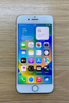 iPhone 8- plně funkční - 4