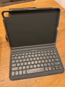 Klávesnice/obal na iPad - 4
