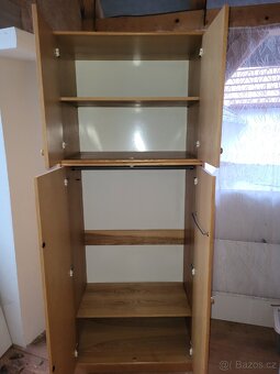 Dýhovana satni skříň šatní nástavcem - 4