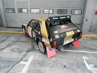 1:18 Lancia Delta S4 Rallye Gr.B San Remo #7 1986 IXO - 4