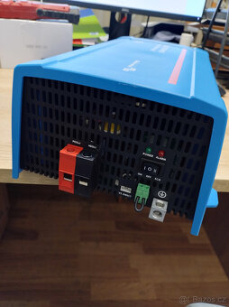 Měnič Victron Phoenix 24/1200 - 4