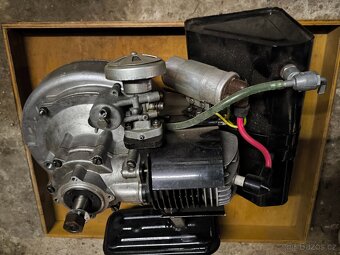 Motor BD 1S50-A, + celá benzinová sekačka - 4