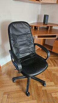 Pracovní kout - 4