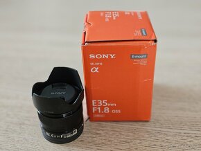 Bezzrcadlovka Sony Alpha a6000 + objektivy - 4