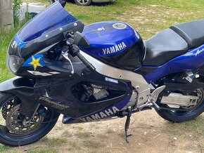 Yamaha yzf1000 Thunderace - 4
