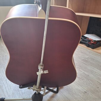 Krásná kytara Custom - 4