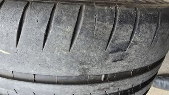 Letní pneu 245/35/20 Michelin - 4