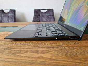 ASUS Zenbook 13 OLED UM325UA-OLED146W - 4