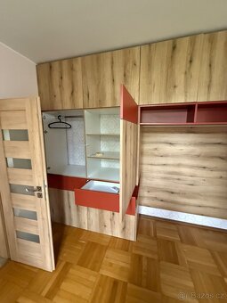 Skříně na míru - ložnice - 4
