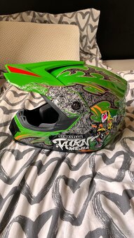 dětská helma na motorku - 4