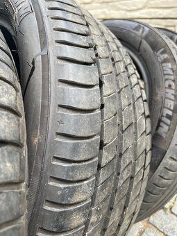 Michelin 225/50 R18 - 4