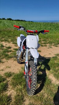 Stomp DemonX XLR2 125 - 4