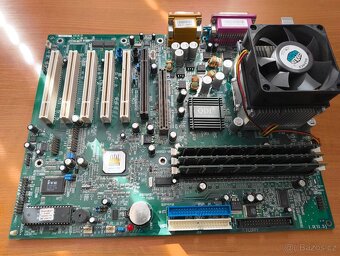 AMD Duron 1800 + QDI KuDoz 7 (Plně funkční CPU+MB) - 4