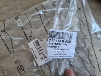 NOVÁ Manžeta řadící páky Octavia 1 Černá kůže ORIG - 4