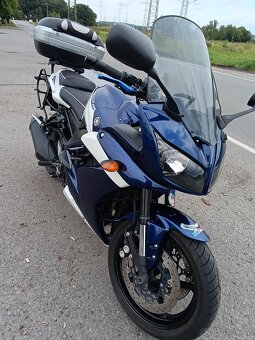 Yamaha FZ1 Fazer GT - 4