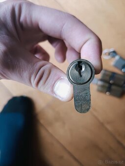 Cylindrické vložky FAB - 4