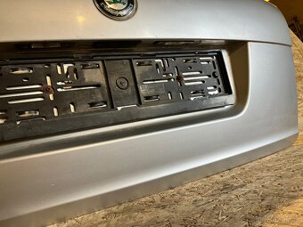 Škoda Octavia 2 combi , zadní vrata - 4