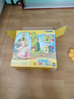 Hrací domeček TOMY - 4