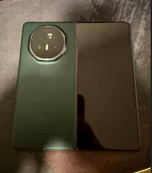 Honor Magic V3 - best fold telefon - 4