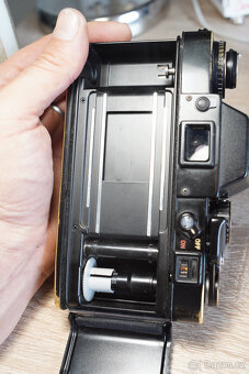 Minolta XE - 4