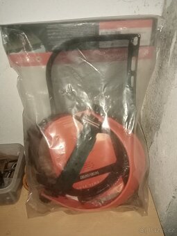 Ochranný štít - 4