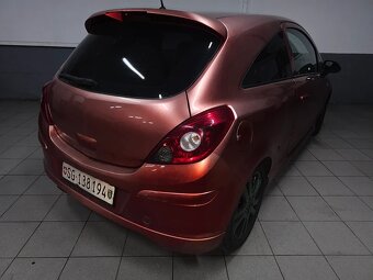 OPEL Corsa 1.6 Turbo GSi - 4