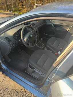 Ocktavia 1.6 mpi - 4