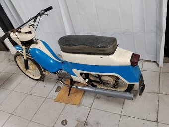 Jawa pionýr - 4