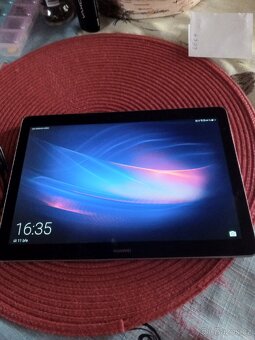 Huawei mediapad T3.10 - 4