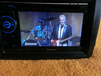 2DIN rádio Pioneer avh-2400bt - 4