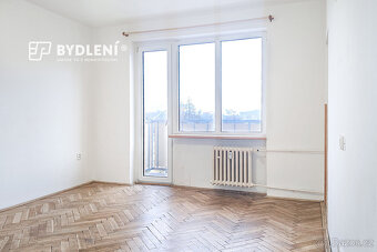 Pronájem bytu 2+1 s balkónem, ul. Kosmonautů, Ústí nad Labem - 4