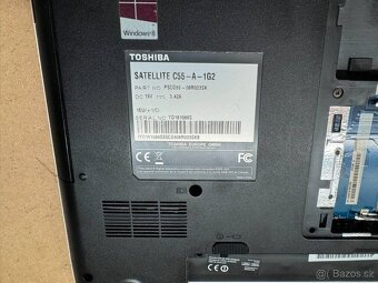 Predám pokazený notebook na náhradné diely zn.TOSHIBA C55 - 4
