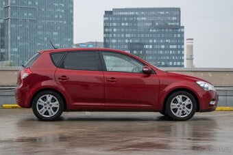 Kia Cee´d 1.4 CVVT 105k EX - 4