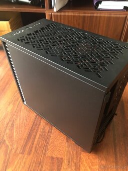 Fractal Design Define 7 Nano Black TG Light Tint - 4