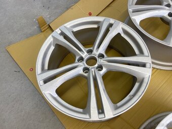 Audi S6/S7 R20 kola - 4