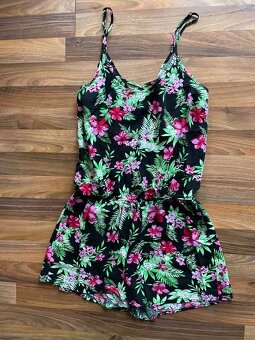 letní overal, vel M, v prsou spíše S/M Mshll girl - 4