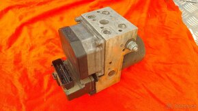 Jednotka ABS Passat b5.5 1.9tdi 96kw - 4