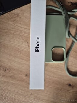 iPhone 15 plus 128 black - 4