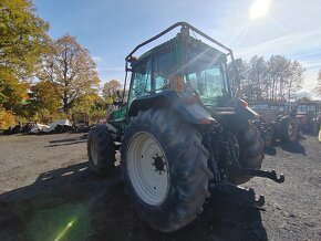 VALTRA 6850 lesní kolový traktor - 4