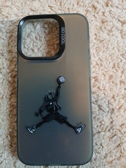 Kryt a ochranné sklo na Iphone 15Pro - 4
