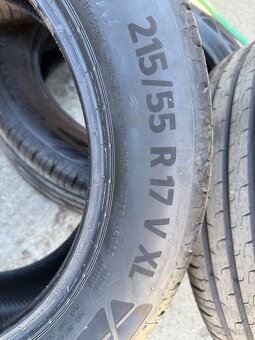 Continental 215/55 R17 V XL letní. - 4