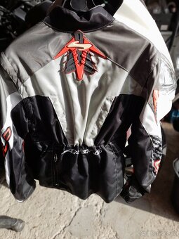 MOTO BUNDA - 4