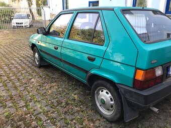 Prodám Škoda Favorit 135 LX rok 1994 krásný původní stav - 4