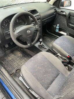 Opel Astra 1.6i 16V 74 kw Cluba -2002 - 4