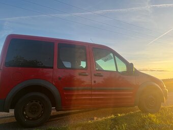 Ford tourneo Connect 2005 - 4