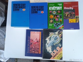 Knihy různých žánrů -beletrie ap. - 4