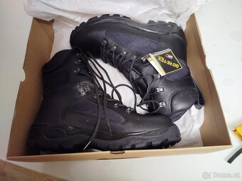 VOJENSKÉ BOTY KANADY PRABOS GORA -TEX - VELIKOST - 9,5-44-29 - 4