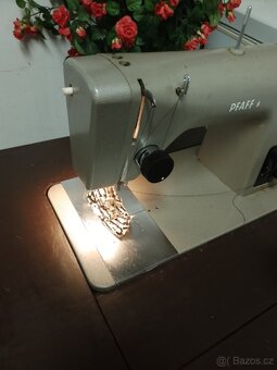 Šicí stroj - 4