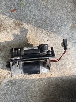 Kompresor airmatic w211/w219 Mercedes - 4