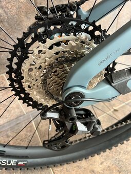 Trek Slash 9.8 XL carbon 2024 záruka - 4